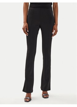 Calvin Klein Spodnie materiałowe K20K207171 Czarny Flare Fit ze sklepu MODIVO w kategorii Spodnie damskie - zdjęcie 182696989