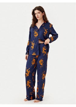 Hunkemöller Piżama Maritime Blue 300784 Granatowy Regular Fit ze sklepu MODIVO w kategorii Piżamy damskie - zdjęcie 182698958