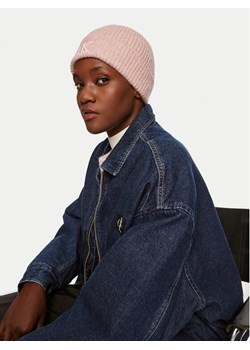 Calvin Klein Czapka Thick Embroidery K60K612321 Różowy ze sklepu MODIVO w kategorii Czapki zimowe damskie - zdjęcie 182699099