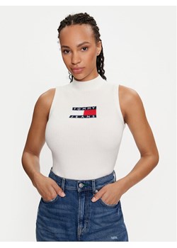 Tommy Jeans Golf Center Flag DW0DW18527 Écru Slim Fit ze sklepu MODIVO w kategorii Bluzki damskie - zdjęcie 182699206