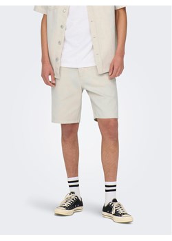 Only & Sons Szorty jeansowe Edge 22026558 Écru Regular Fit ze sklepu MODIVO w kategorii Spodenki męskie - zdjęcie 182699499