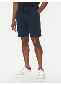 Hechter Paris Szorty materiałowe 26664 151365 Granatowy Regular Fit ze sklepu MODIVO w kategorii Spodenki męskie - zdjęcie 182699726