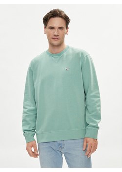 Lee Bluza Plain 112349100 Zielony Regular Fit ze sklepu MODIVO w kategorii Bluzy męskie - zdjęcie 182699975