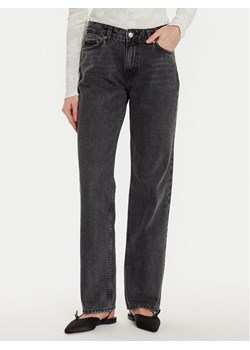 Gina Tricot Jeansy 21489 Czarny Straight Fit ze sklepu MODIVO w kategorii Jeansy damskie - zdjęcie 182700055