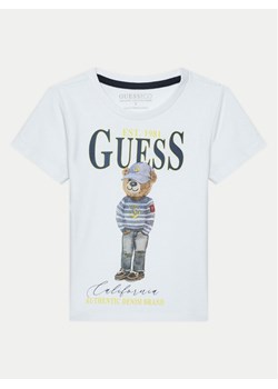 Guess T-Shirt N5RI20 K8HM4 Biały Regular Fit ze sklepu MODIVO w kategorii T-shirty chłopięce - zdjęcie 182700148