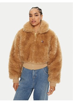 Tommy Jeans Futro DW0DW18847 Beżowy Regular Fit - id: 0000304075711 - marki Tommy Jeans - 182700276 Tommy Jeans Futro DW0DW18847 Beżowy Regular Fit ze sklepu MODIVO w kategorii Futra damskie - zdjęcie 182700276