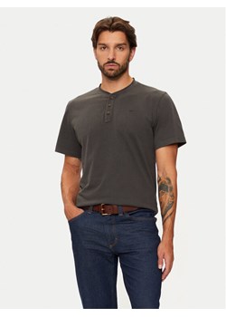 Mustang T-Shirt Austin 1015669 Szary Regular Fit ze sklepu MODIVO w kategorii T-shirty męskie - zdjęcie 182700989