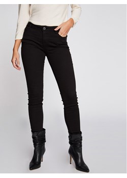 Morgan Jeansy 191-PETRA Czarny Skinny Fit ze sklepu MODIVO w kategorii Jeansy damskie - zdjęcie 182701565