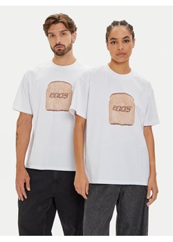 2005 T-Shirt Unisex Kromka Biały Regular Fit ze sklepu MODIVO w kategorii T-shirty męskie - zdjęcie 182702149