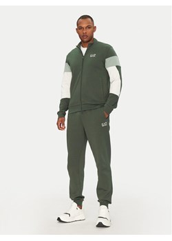 EA7 Emporio Armani Dres 7M000282 AF12660 U8109 Granatowy Regular Fit ze sklepu MODIVO w kategorii Dresy męskie - zdjęcie 182703089