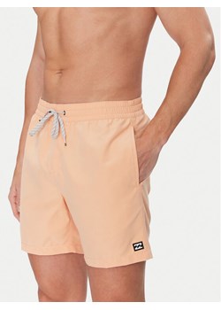 Billabong Szorty kąpielowe All Day EBYJV00134 Pomarańczowy Regular Fit ze sklepu MODIVO w kategorii Kąpielówki - zdjęcie 182703167