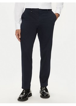 Boss Chinosy C-Genius 50521043 Granatowy Slim Fit ze sklepu MODIVO w kategorii Spodnie męskie - zdjęcie 182703456