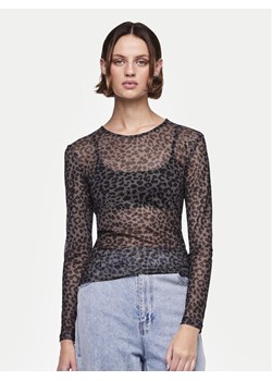 Pieces Bluzka 17141116 Czarny Slim Fit ze sklepu MODIVO w kategorii Bluzki damskie - zdjęcie 182704048