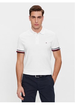 Tommy Hilfiger Polo Monotype Flag MW0MW33585 Biały Slim Fit ze sklepu MODIVO w kategorii T-shirty męskie - zdjęcie 182704125