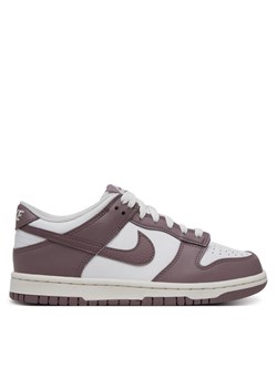 Nike Sneakersy Dunk Low GS IB2887 Biały ze sklepu MODIVO w kategorii Buty sportowe damskie - zdjęcie 182705229