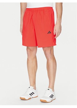 adidas Szorty sportowe Train Essentials Woven Training JN7316 Czerwony Regular Fit ze sklepu MODIVO w kategorii Spodenki męskie - zdjęcie 182705316