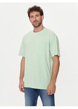 Gap T-Shirt 627101-00 Zielony Regular Fit ze sklepu MODIVO w kategorii T-shirty męskie - zdjęcie 182705418