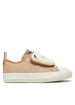 Converse Trampki Chuck Taylor All Star One Strap Ox A10040C Beżowy ze sklepu MODIVO w kategorii Trampki dziecięce - zdjęcie 182706399