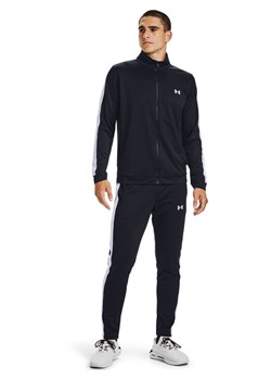 Under Armour Dres Ua Emea 1357139 Czarny Regular Fit ze sklepu MODIVO w kategorii Dresy męskie - zdjęcie 182706837