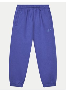 Gap Spodnie dresowe 741404-05 Niebieski Relaxed Fit ze sklepu MODIVO w kategorii Spodnie chłopięce - zdjęcie 182707568