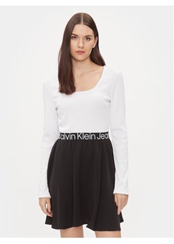 Calvin Klein Jeans Sukienka codzienna J20J222523 Kolorowy Regular Fit ze sklepu MODIVO w kategorii Sukienki - zdjęcie 182707667