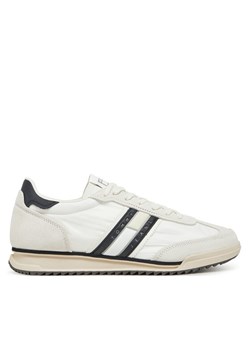 Tommy Jeans Sneakersy Tjm Retro Runner Cleated EM0EM01527 Biały ze sklepu MODIVO w kategorii Buty sportowe męskie - zdjęcie 182708155
