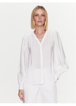 Bruuns Bazaar Bluzka Harriet BBW3323 Biały Regular Fit ze sklepu MODIVO w kategorii Bluzki damskie - zdjęcie 182708849
