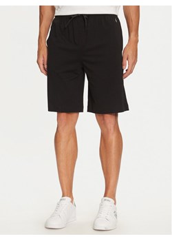 Polo Ralph Lauren Szorty sportowe 714844761002 Czarny Regular Fit ze sklepu MODIVO w kategorii Spodenki męskie - zdjęcie 182708945