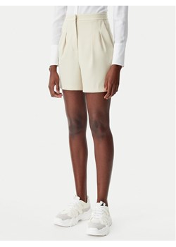 Patrizia Pepe Szorty materiałowe 8P0697/A545-B814 Beżowy Regular Fit ze sklepu MODIVO w kategorii Szorty - zdjęcie 182709427