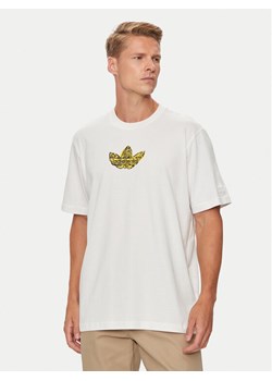 adidas T-Shirt Supply Sport IX6738 Biały Regular Fit ze sklepu MODIVO w kategorii T-shirty męskie - zdjęcie 182709839