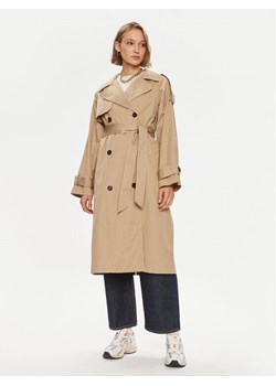 Gina Tricot Trencz 21984 Beżowy Regular Fit ze sklepu MODIVO w kategorii Płaszcze damskie - zdjęcie 182710645