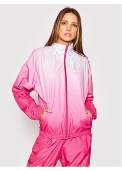 adidas Kurtka przejściowa adicolor 3D Trefoil GN2814 Różowy Regular Fit ze sklepu MODIVO w kategorii Kurtki damskie - zdjęcie 182711056