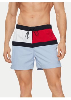 Tommy Hilfiger Szorty kąpielowe UM0UM03259 Niebieski ze sklepu MODIVO w kategorii Kąpielówki - zdjęcie 182711247
