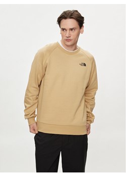 The North Face Bluza Redbox NF0A4SZ9 Beżowy Regular Fit ze sklepu MODIVO w kategorii Bluzy męskie - zdjęcie 182712368