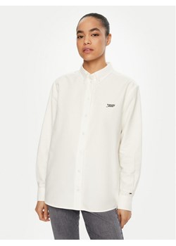 Tommy Jeans Koszula DW0DW19358 Biały Relaxed Fit ze sklepu MODIVO w kategorii Koszule damskie - zdjęcie 182712475