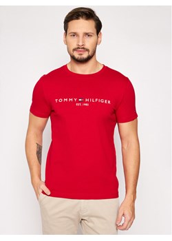 Tommy Hilfiger T-Shirt Logo MW0MW11797 Czerwony Regular Fit ze sklepu MODIVO w kategorii T-shirty męskie - zdjęcie 182712507