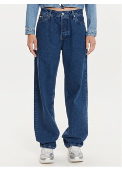 Calvin Klein Jeans Jeansy 90's J20J223996 Niebieski Loose Fit ze sklepu MODIVO w kategorii Jeansy damskie - zdjęcie 182713838