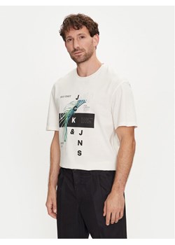 Jack&Jones T-Shirt Jjclarc 12247768 Biały Relaxed Fit - id: 0000303306861 - marki Jack & Jones - 182714389 Jack&Jones T-Shirt Jjclarc 12247768 Biały Relaxed Fit ze sklepu MODIVO w kategorii T-shirty męskie - zdjęcie 182714389