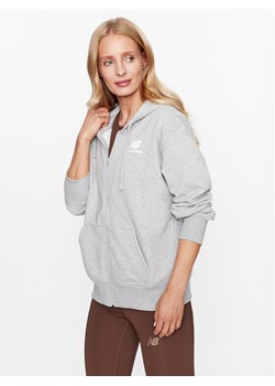 New Balance Bluza NB Essentials Stacked Logo Full Zip Hoodie WJ31530 Szary Regular Fit - id: 0000303174491 - marki New Balance - 182715105 New Balance Bluza NB Essentials Stacked Logo Full Zip Hoodie WJ31530 Szary Regular Fit ze sklepu MODIVO w kategorii Bluzy damskie - zdjęcie 182715105