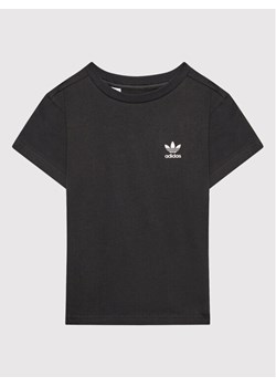 adidas T-Shirt Adicolor HC9582 Czarny Regular Fit ze sklepu MODIVO w kategorii T-shirty chłopięce - zdjęcie 182716886