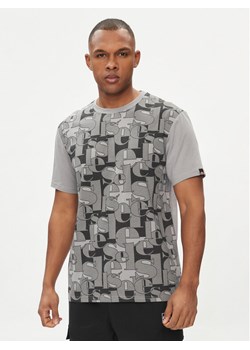 Ellesse T-Shirt Gilliano SHV20113 Szary Regular Fit ze sklepu MODIVO w kategorii T-shirty męskie - zdjęcie 182716896