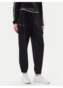 EA7 Emporio Armani Spodnie dresowe 7W000282 AF12501 UC001 Czarny Loose Fit ze sklepu MODIVO w kategorii Spodnie damskie - zdjęcie 182717229