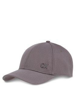 Calvin Klein Czapka z daszkiem Bombed Metal K50K512349 Szary ze sklepu MODIVO w kategorii Czapki z daszkiem męskie - zdjęcie 182717257