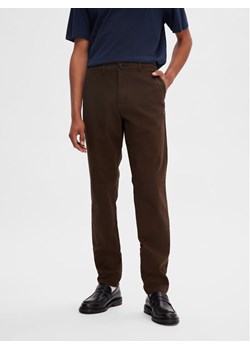 Selected Homme Chinosy 16087663 Brązowy Slim Fit ze sklepu MODIVO w kategorii Spodnie męskie - zdjęcie 182718427