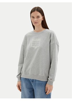 Tommy Hilfiger Bluza WW0WW44633 Szary Regular Fit ze sklepu MODIVO w kategorii Bluzy damskie - zdjęcie 182718569
