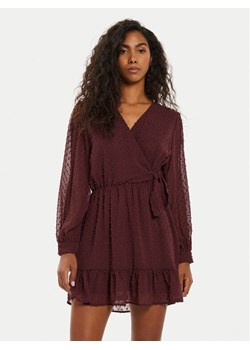 ONLY Sukienka codzienna Tiva 15224789 Bordowy Regular Fit - id: 0000304493706 - marki ONLY - 182718637 ONLY Sukienka codzienna Tiva 15224789 Bordowy Regular Fit ze sklepu MODIVO w kategorii Sukienki - zdjęcie 182718637
