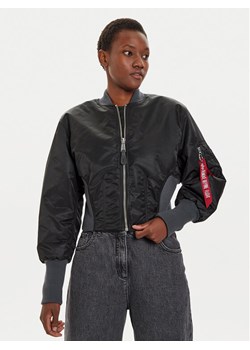 Alpha Industries Kurtka bomber 148003 Czarny Regular Fit ze sklepu MODIVO w kategorii Kurtki damskie - zdjęcie 182719995