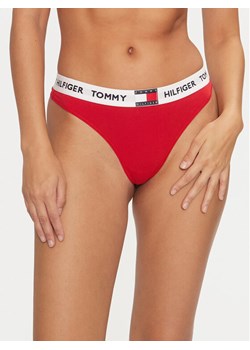 Tommy Hilfiger Stringi UW0UW05616 Czerwony ze sklepu MODIVO w kategorii Majtki damskie - zdjęcie 182721346