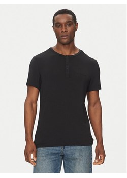 Calvin Klein Underwear T-Shirt Henley LV00NM2803 Czarny Regular Fit ze sklepu MODIVO w kategorii T-shirty męskie - zdjęcie 182722756