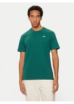 Fila T-Shirt Berloz FAM0340 Zielony Regular Fit ze sklepu MODIVO w kategorii T-shirty męskie - zdjęcie 182723888